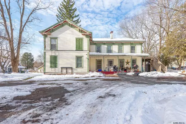 77 SCOTT Avenue, Castleton-on-hudson, NY 12033