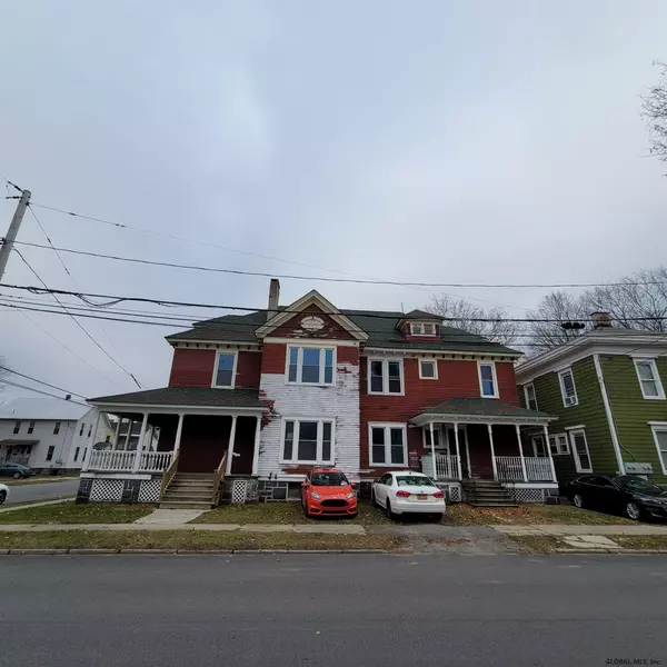 Gloversville, NY 12078,74 GRAND Street