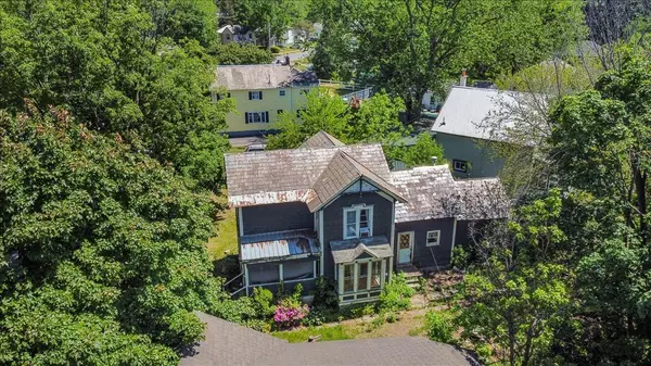 Hudson Falls, NY 12839,35 PINE Street