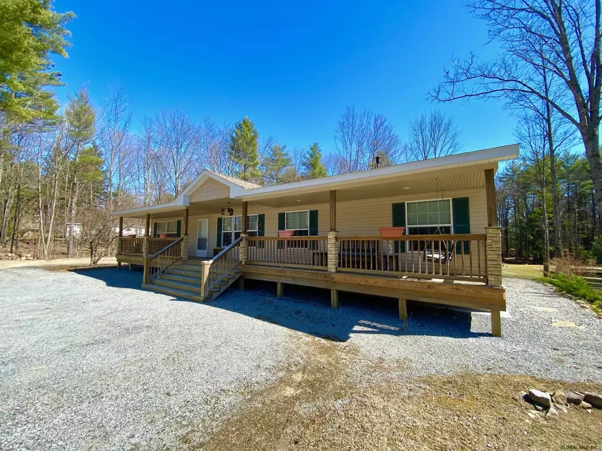 Corinth, NY 12822,371 ANGEL Road