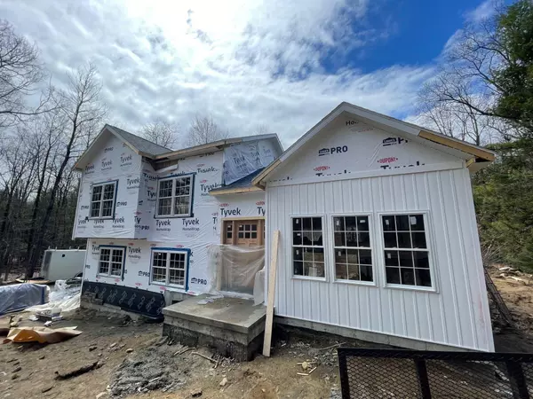 Lake George, NY 12845,193 KONCI Terrace