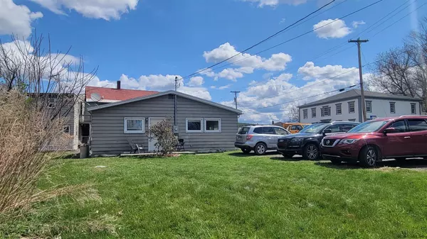 1123 STATE ROUTE 295, Chatham, NY 12060