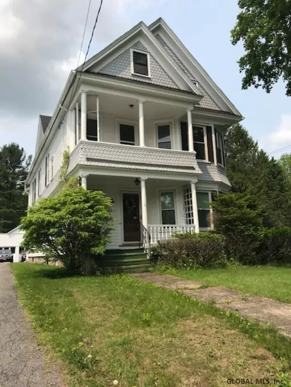 Hagaman, NY 12086,441 MAPLE Avenue