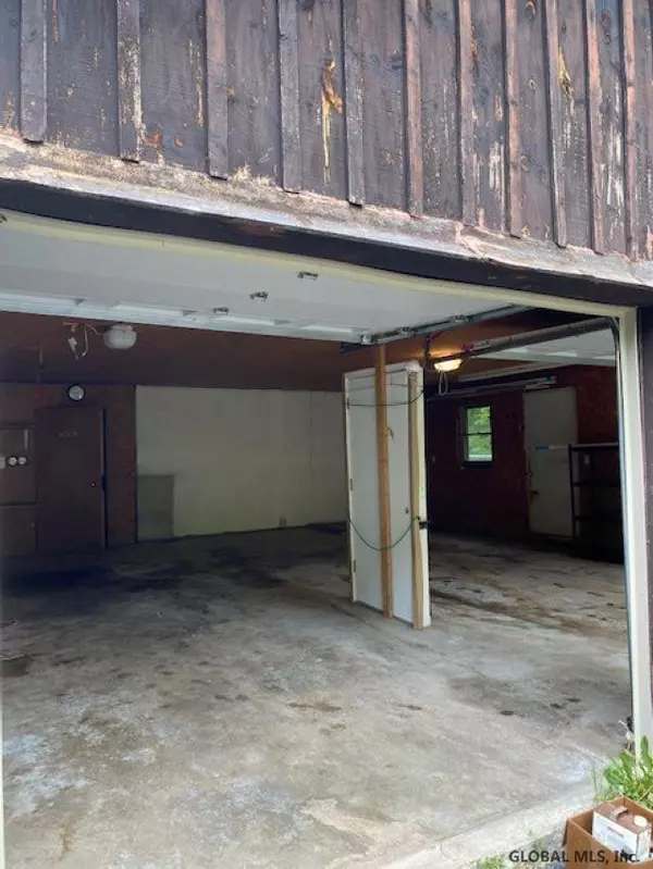 Galway, NY 12074,2632 CRANE Road