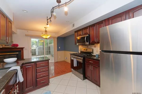 Ballston Spa, NY 12020,505 ELK Circle