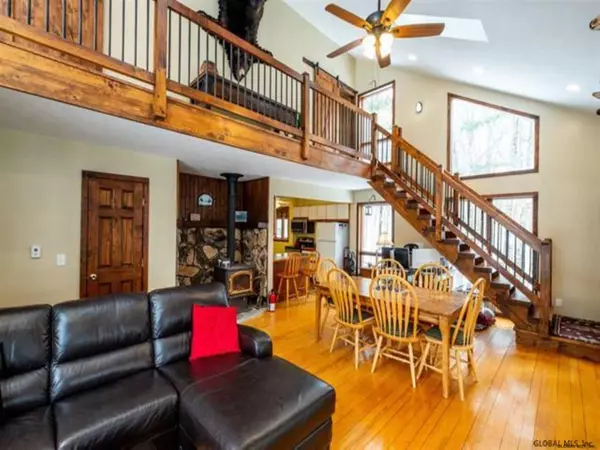 Edinburg, NY 12835,1296 S SHORE Road