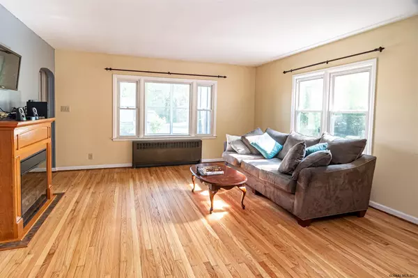 North Greenbush, NY 12144,4 AVENUE B