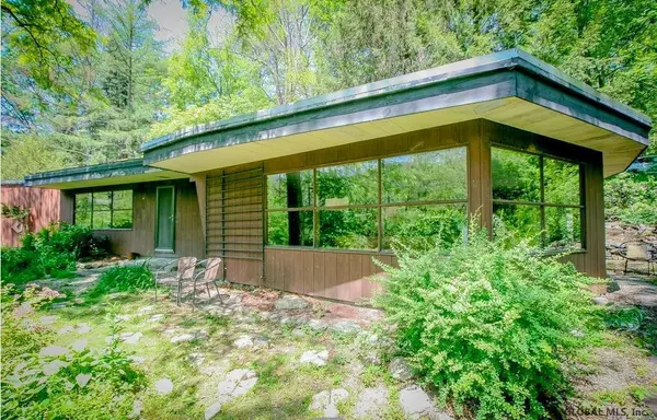 868 NEW CONCORD Road, Canaan, NY 12060