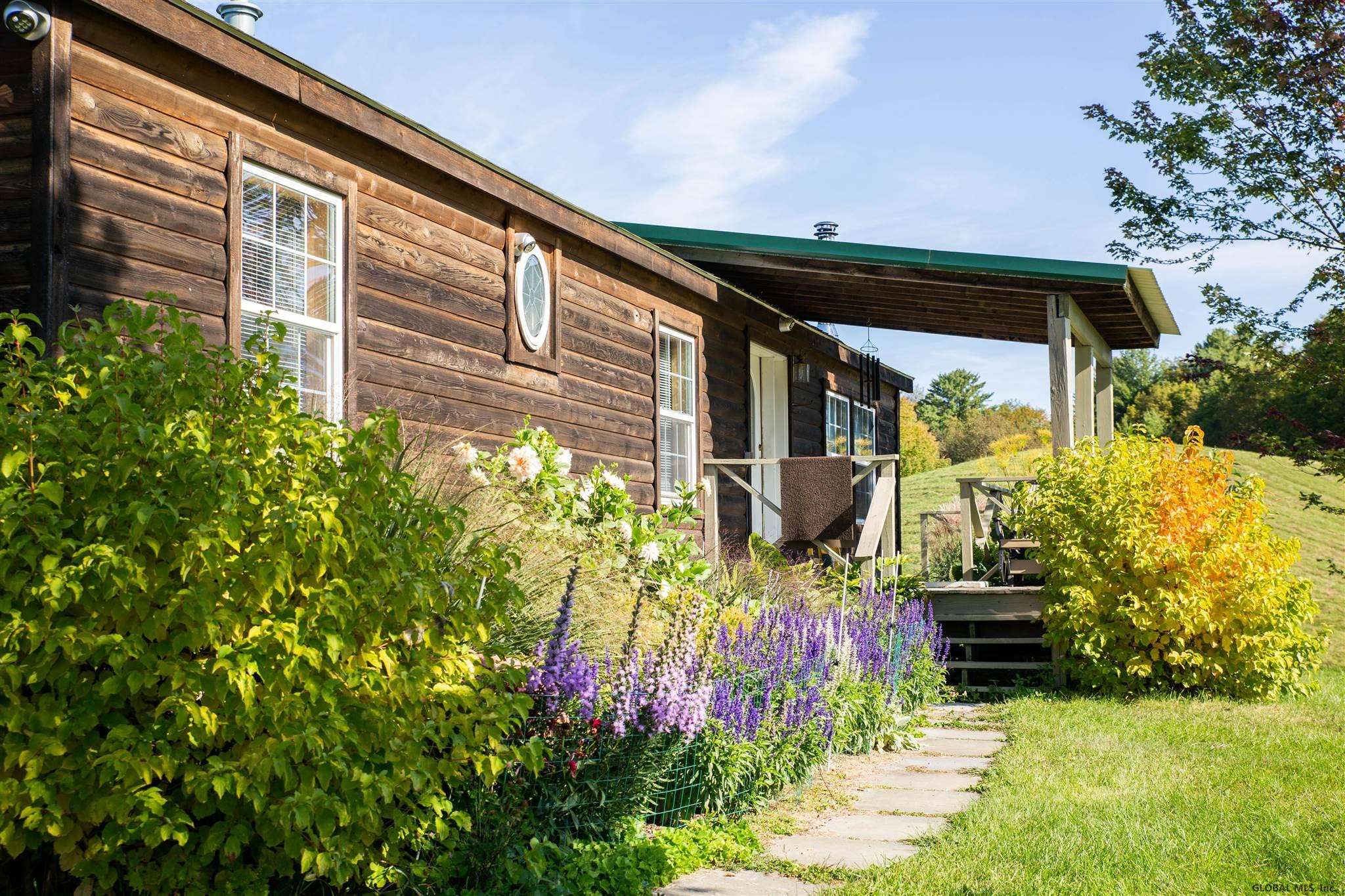 Cambridge, NY 12816,315 WRIGHT Road