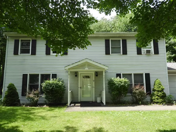 Waterford, NY 12188,9 BIRCH GLEN Drive