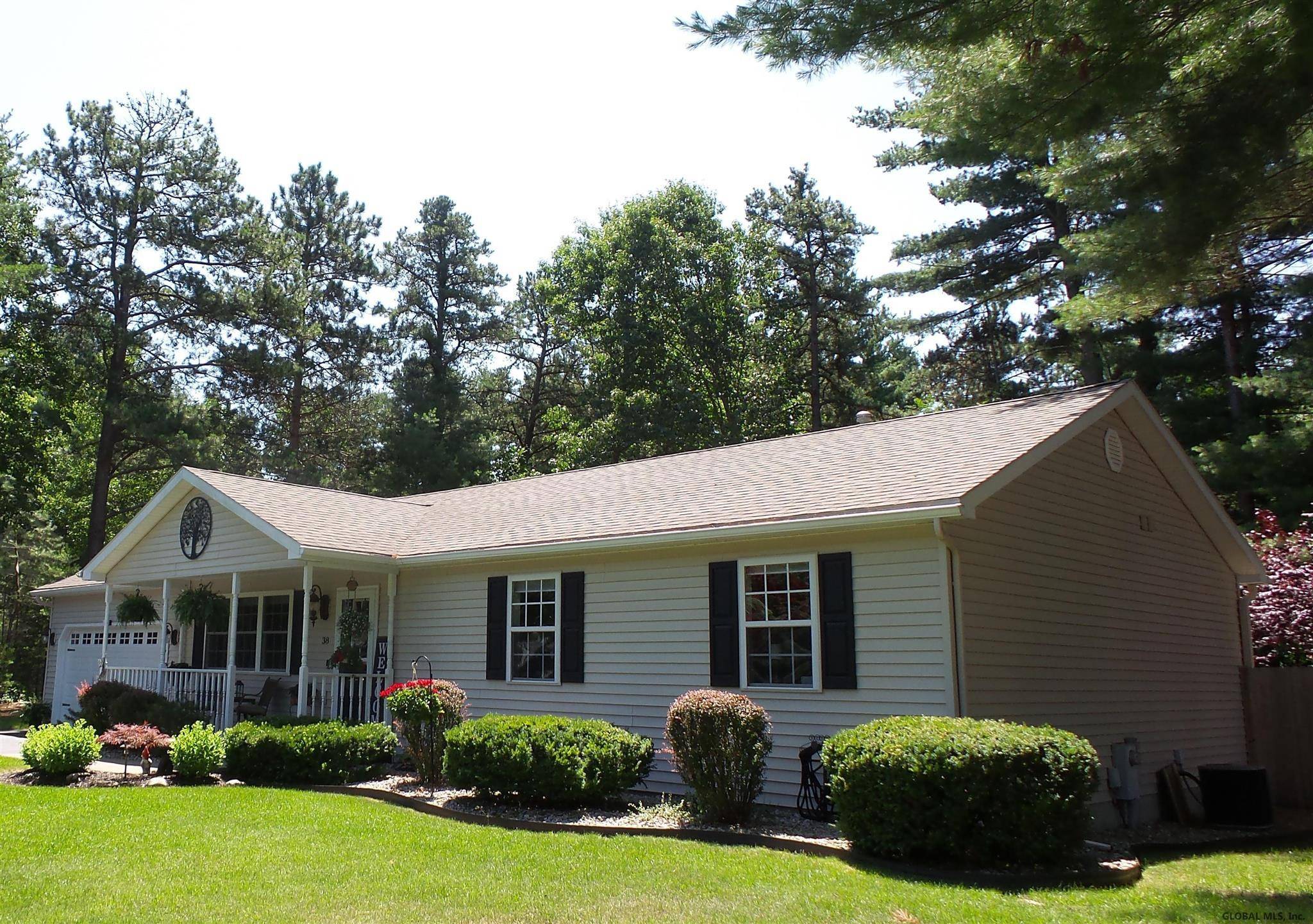 Queensbury, NY 12804,38 FAWN Lane