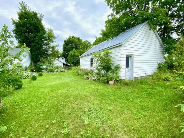 Corinth, NY 12822,303 OAK Street