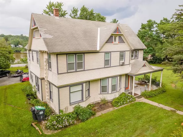 2845 AQUEDUCT Road, Niskayuna, NY 12309