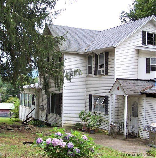 Warrensburg, NY 12885,1 OAK Street