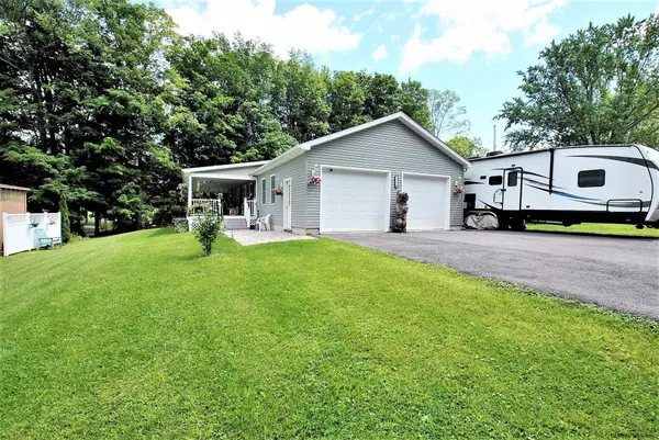 Broadalbin, NY 12025,118 FRIENDSHIP Drive