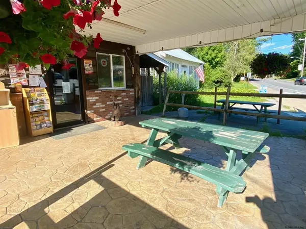 Hadley, NY 12835,4123 ROCKWELL Street