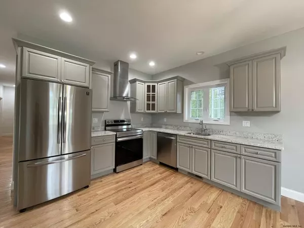 Guilderland, NY 12203,4 GERTRUDE Street