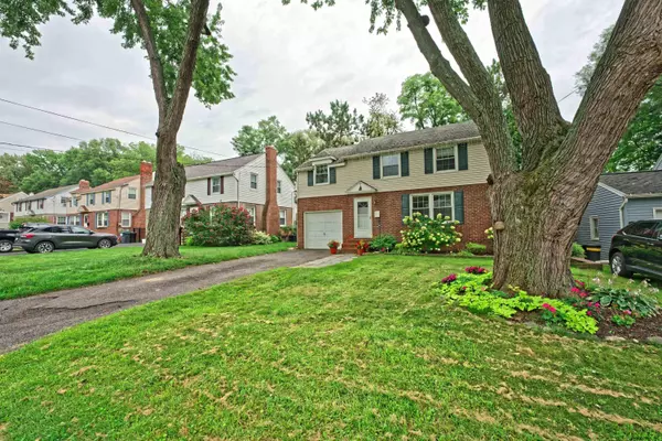 Colonie Village, NY 12205,17 FULLER Terrace