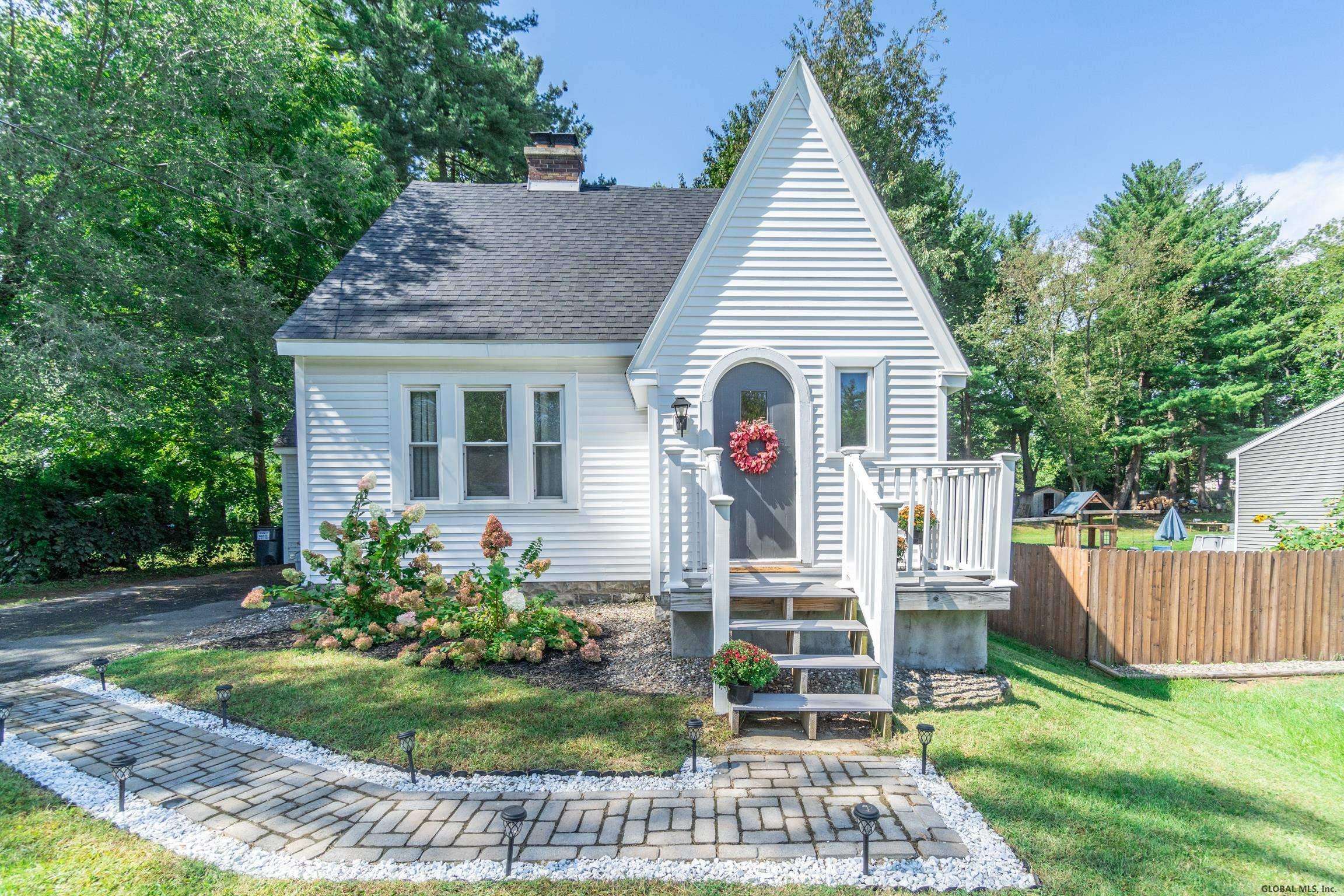 Colonie, NY 12205,38 LISHAKILL Road