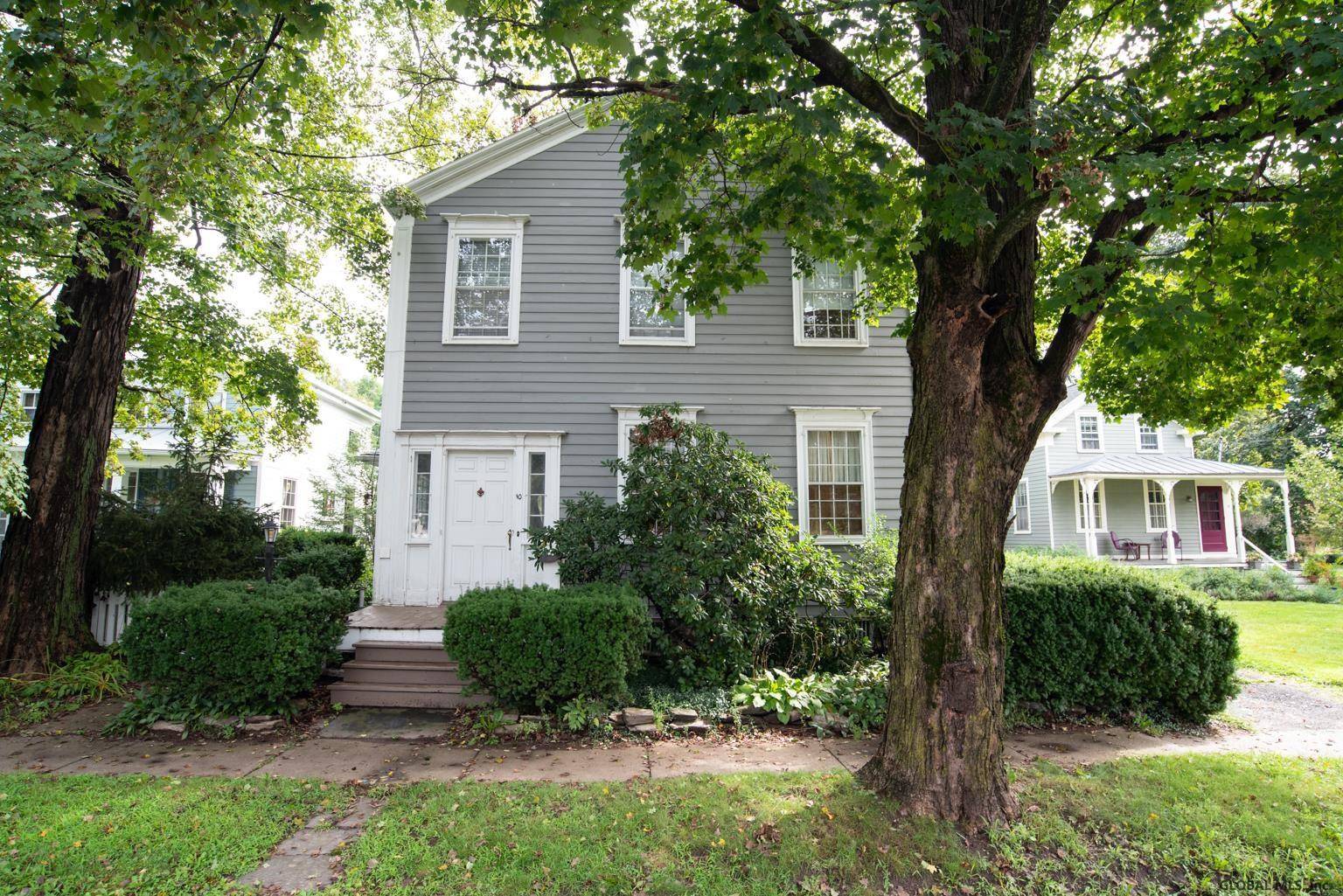 Kinderhook Village, NY 12106,10 ALBANY Avenue