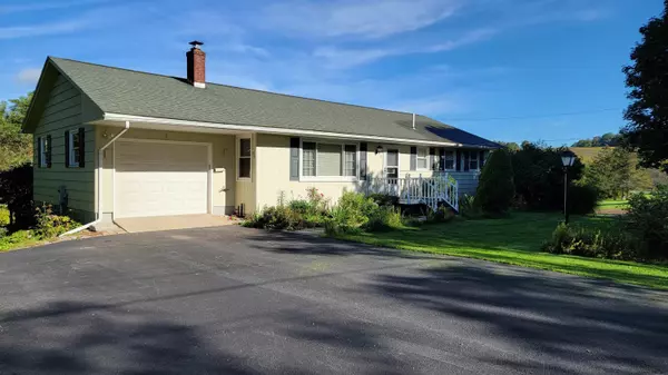 1 MAPLE Lane, Cherry Valley, NY 13320