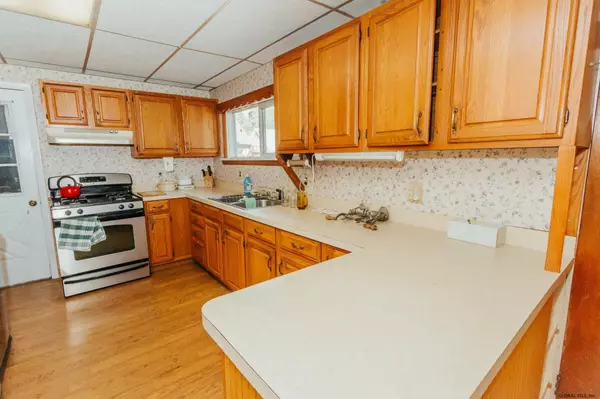 Wells, NY 12190,104 Little Amsterdam Road