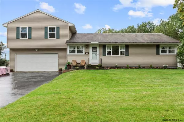 Colonie, NY 12205,2 TATTERSALL Lane