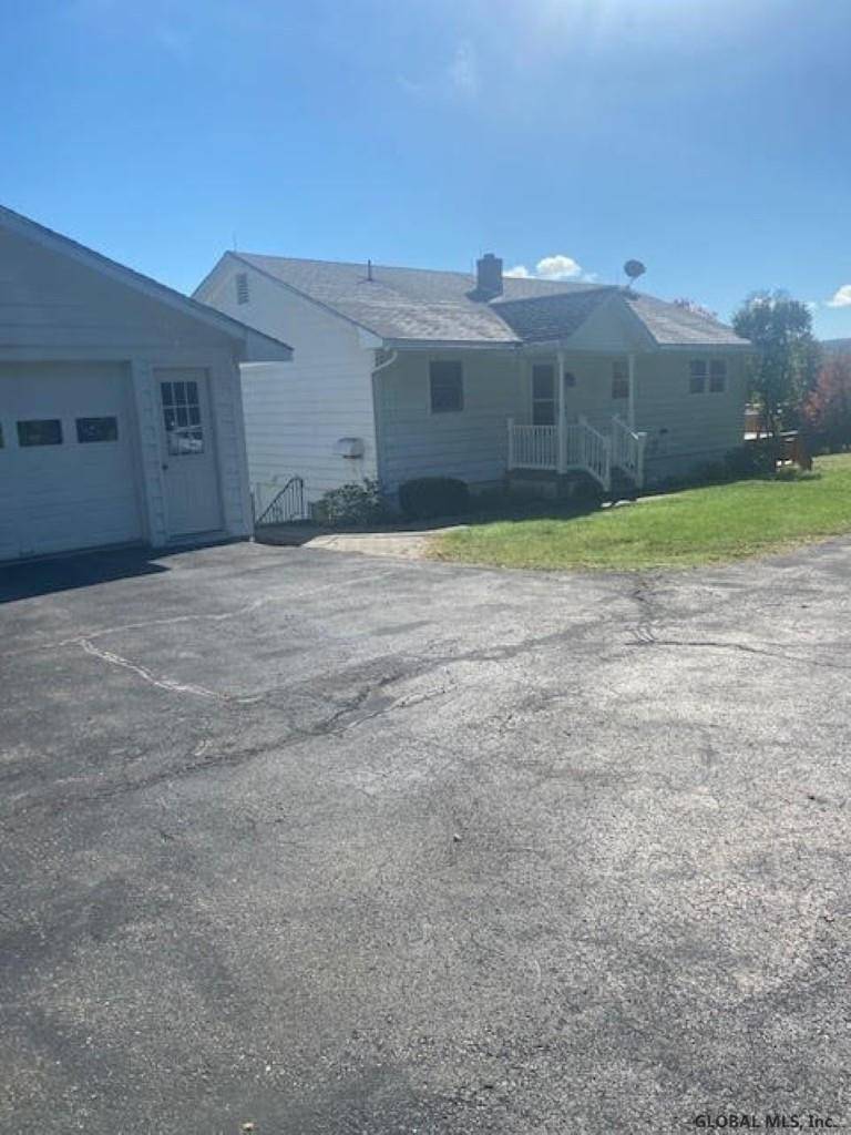 92 DOBBIN HILL Road, Jackson, NY 12816