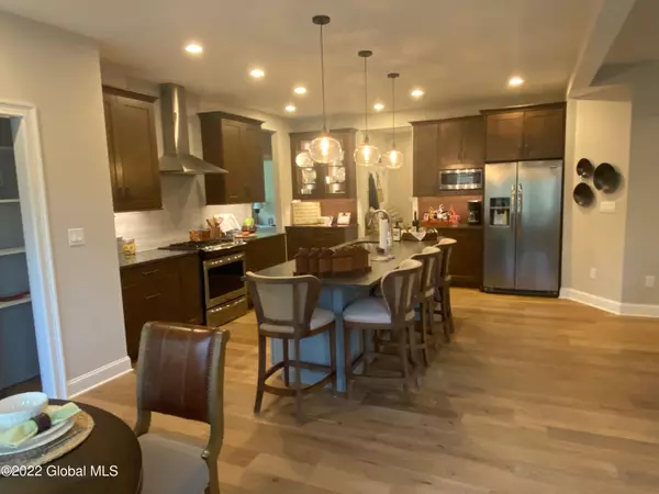 Wilton, NY 12866,36 BERKELEY Way