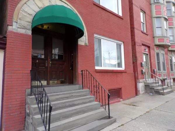 Troy, NY 12180,4 HILL Street