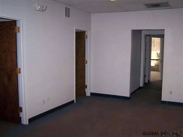 Albany, NY 12205,251 New Karner Road