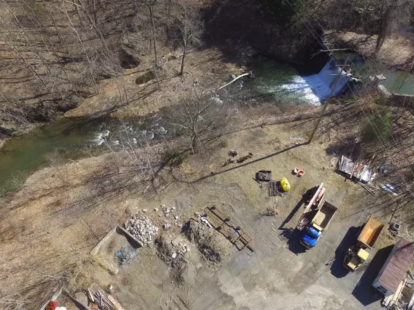 Chatham Village, NY 12037,15 MILL Street