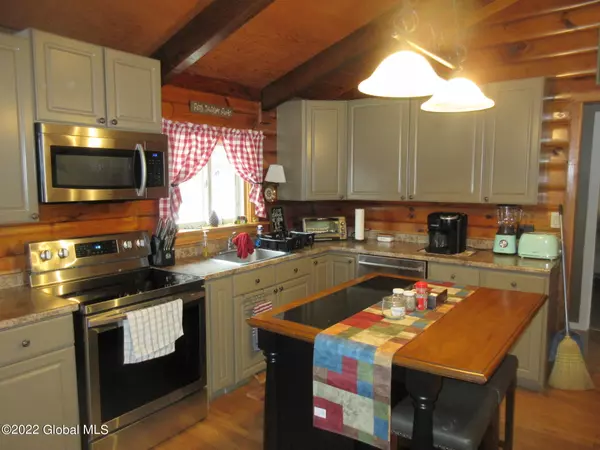 Putnam Station, NY 12861,526 Liddle Harris Road