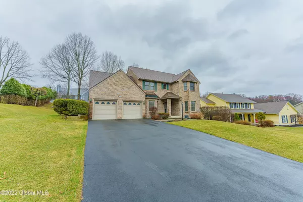 Schenectady, NY 12309,208 Shaker Ridge Drive