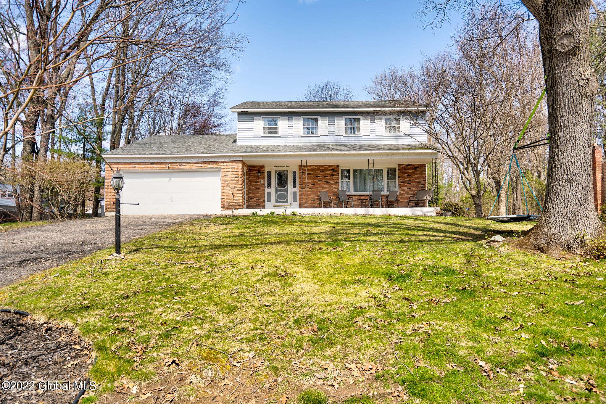 103 S Parkway Drive, Guilderland, NY 12303