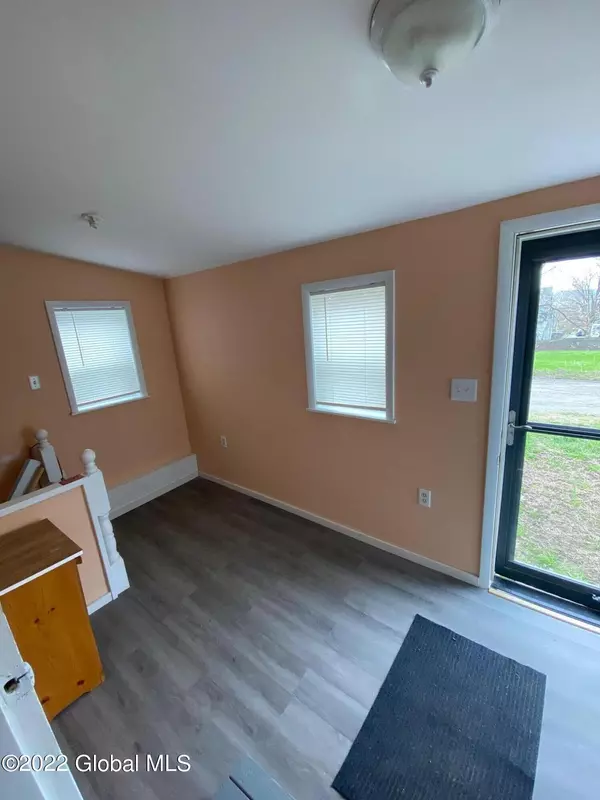 Port Henry, NY 12974,7 Shea Lane