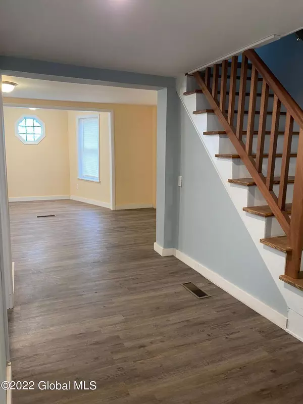 Port Henry, NY 12974,7 Shea Lane