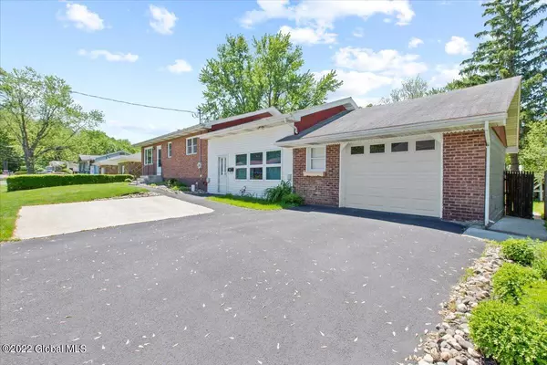East Greenbush, NY 12144,15 New Hampshire Avenue