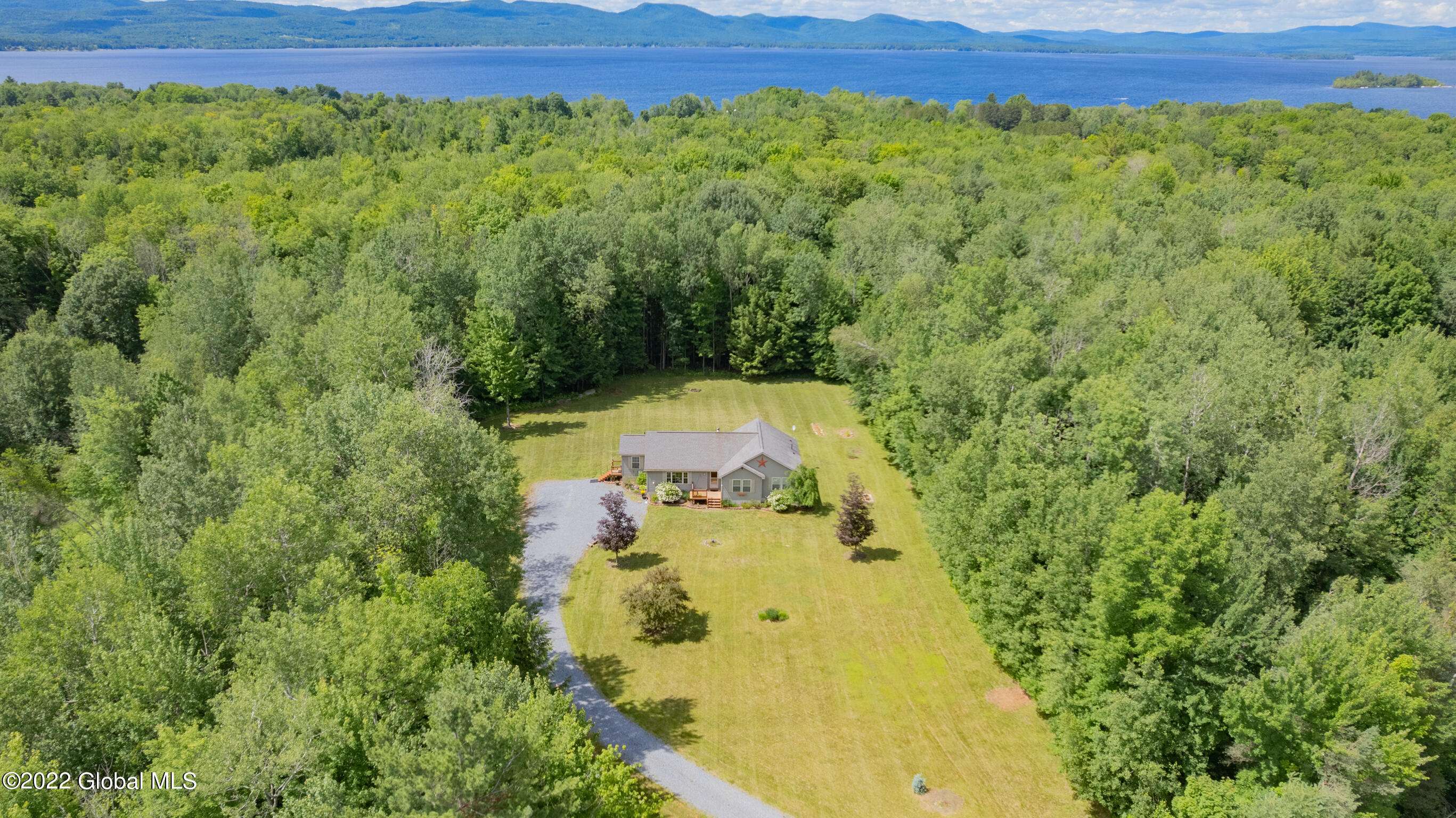 639 County Highway 110, Broadalbin, NY 12025