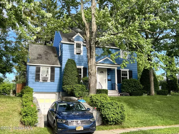 Cohoes, NY 12047,56 Simmons Avenue