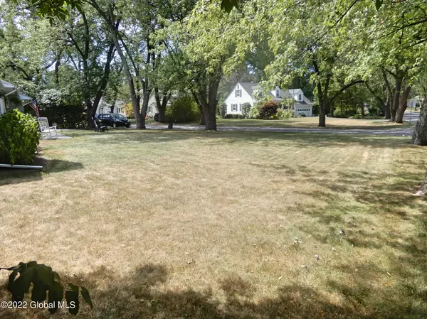 Niskayuna, NY 12309,1948 Regent Street