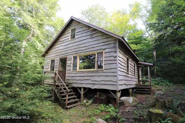 229 W Stoner Lake Road, Caroga Lake, NY 12032