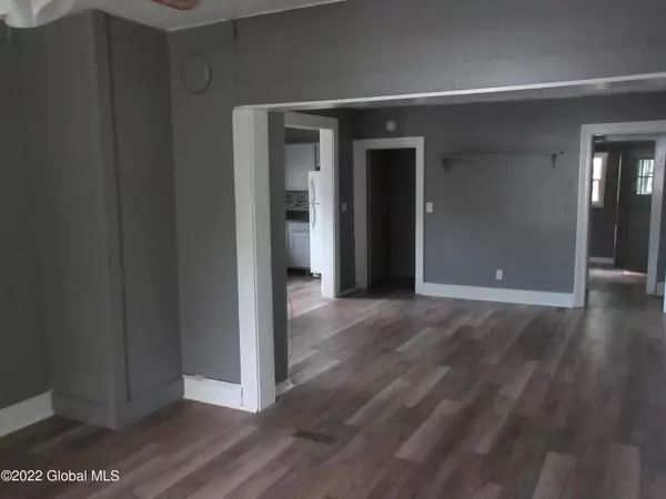 Valley Falls, NY 12185,17 Schaghticoke Road