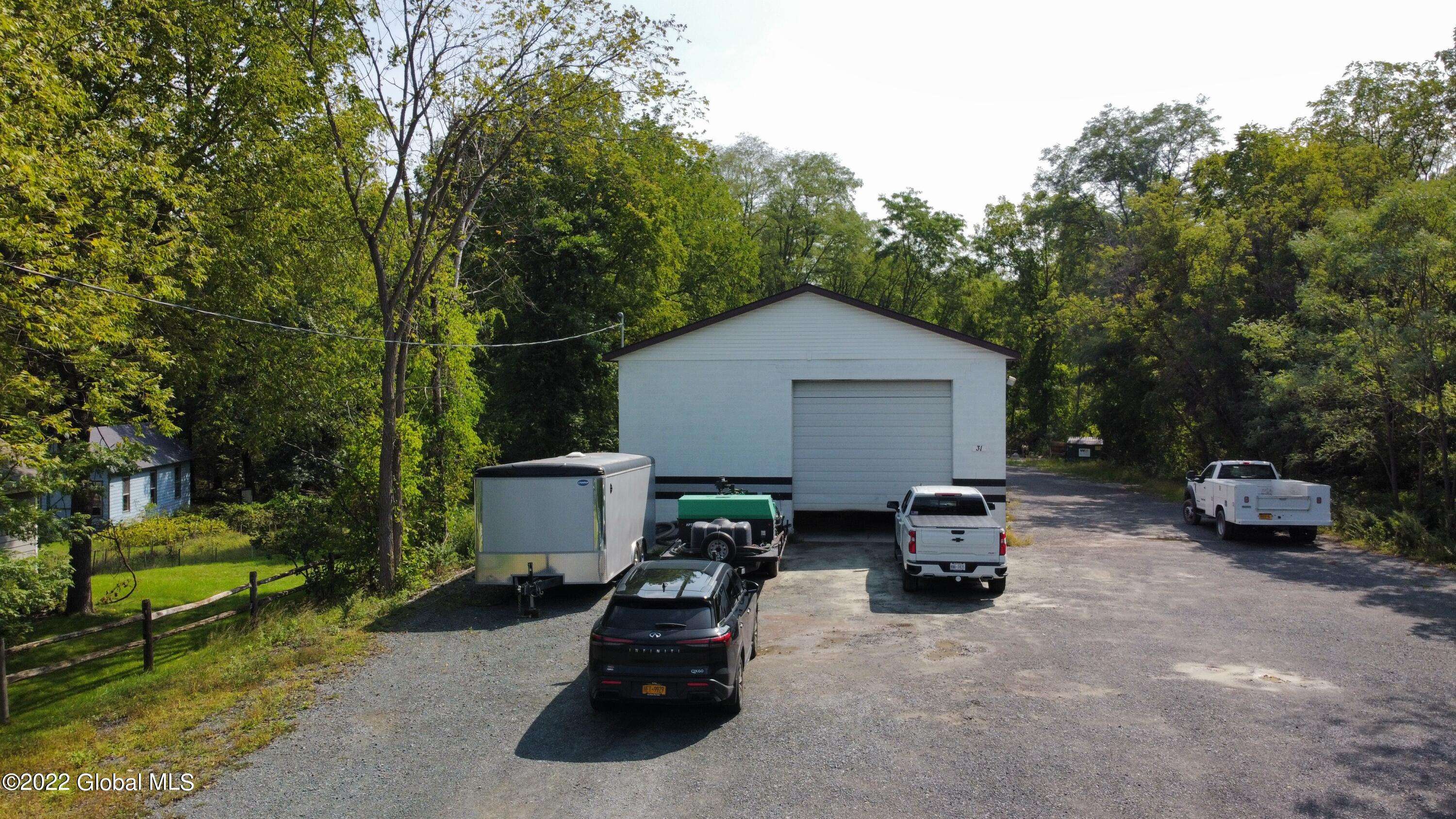 31 East Street, Niskayuna, NY 12309