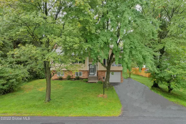 East Greenbush, NY 12061,85 Hays Road