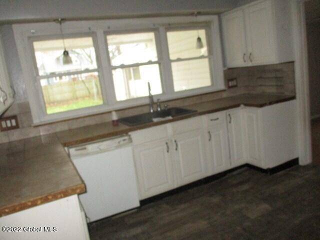 Schenectady, NY 12309,1168 McClellan Street