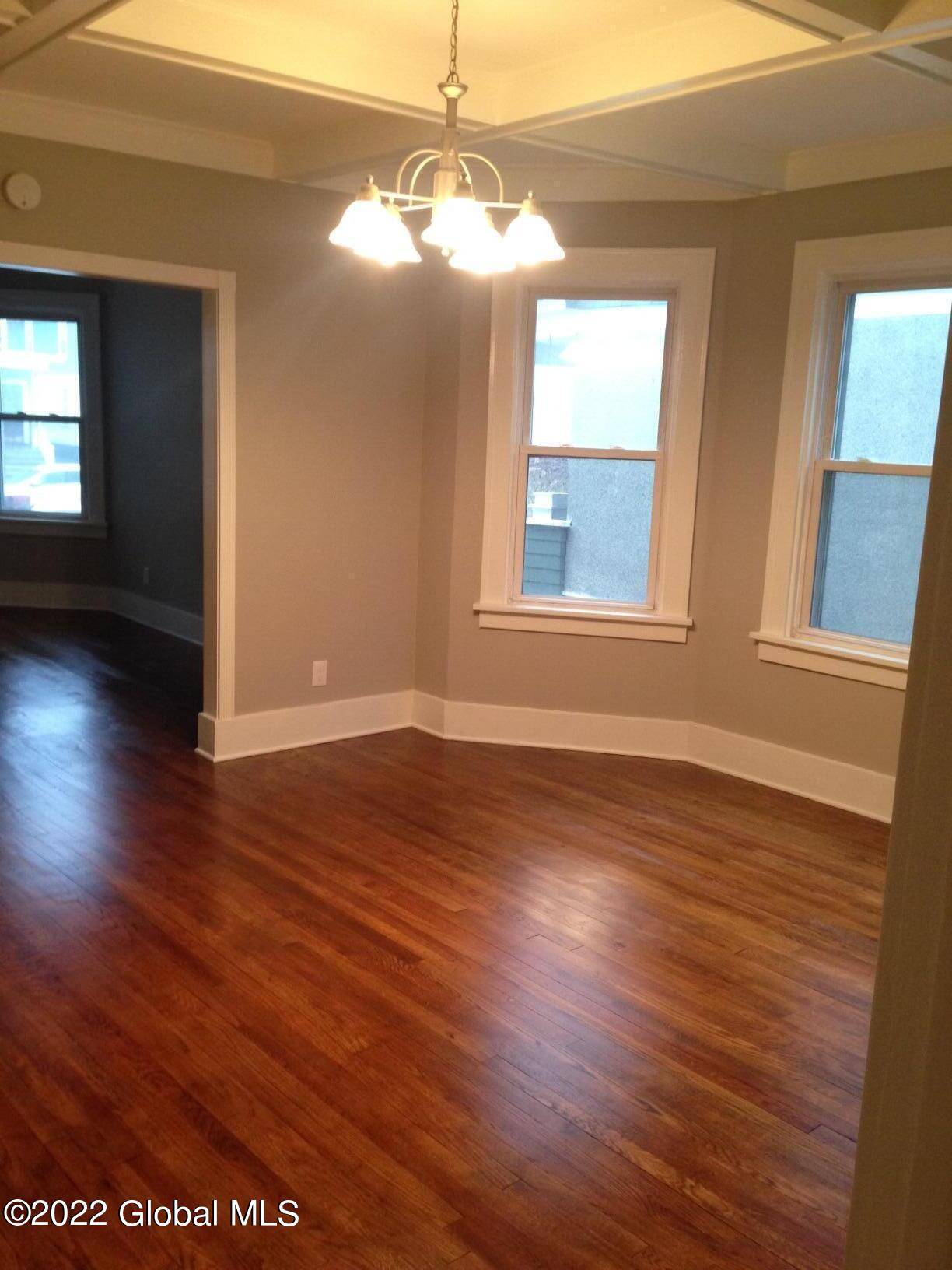 Schenectady, NY 12309,802 Hampton Avenue