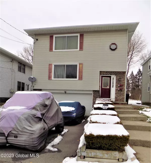 Schenectady, NY 12308,829-831 Salina Street