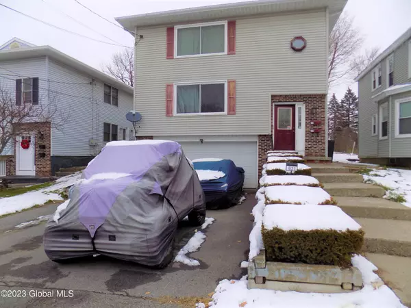 Schenectady, NY 12308,829-831 Salina Street