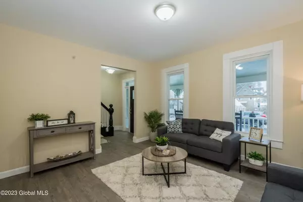 Round Lake, NY 12151,19 Saratoga Avenue